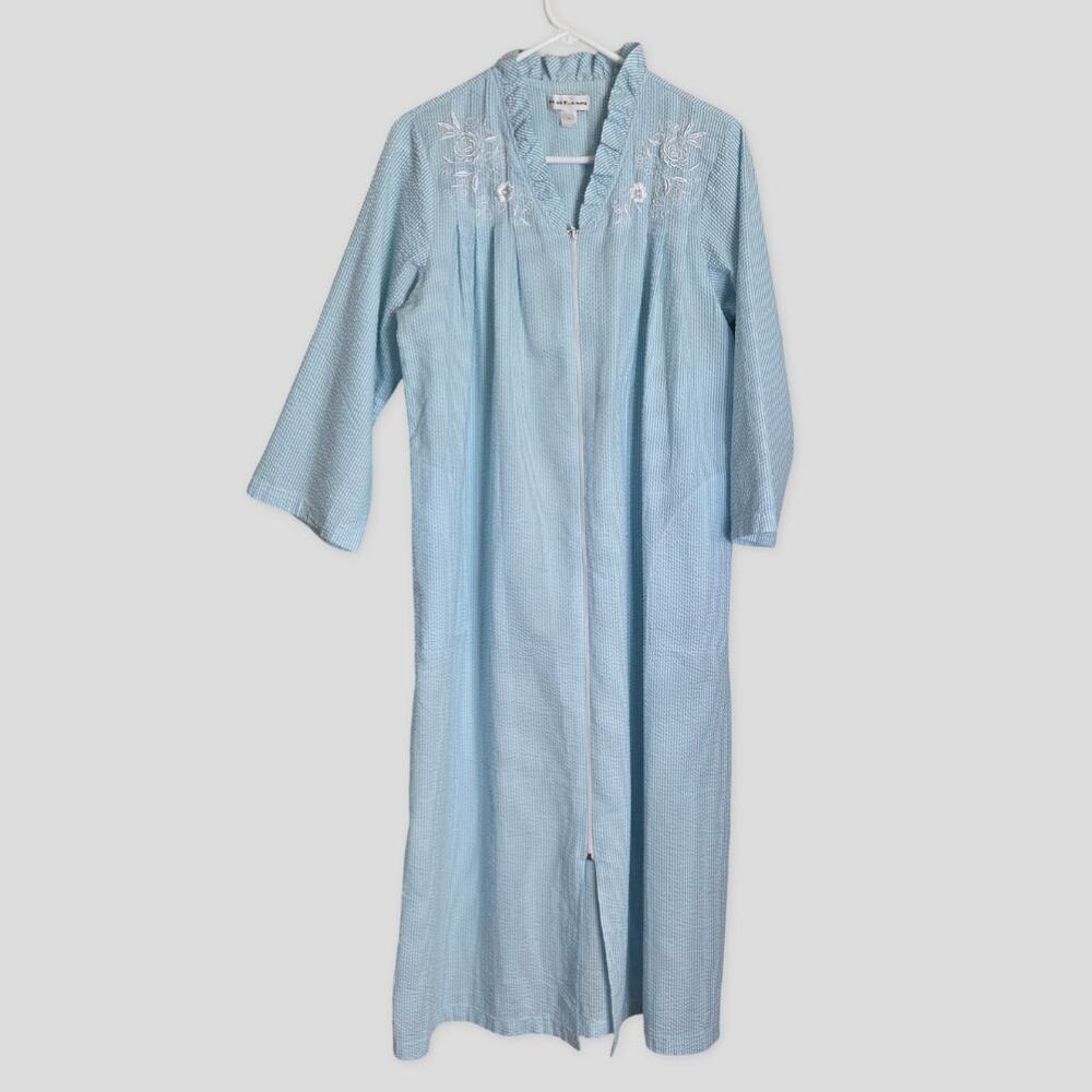 Miss Elaine Seersucker Robe Housecoat Womens M Blue Striped Floral Embroidered